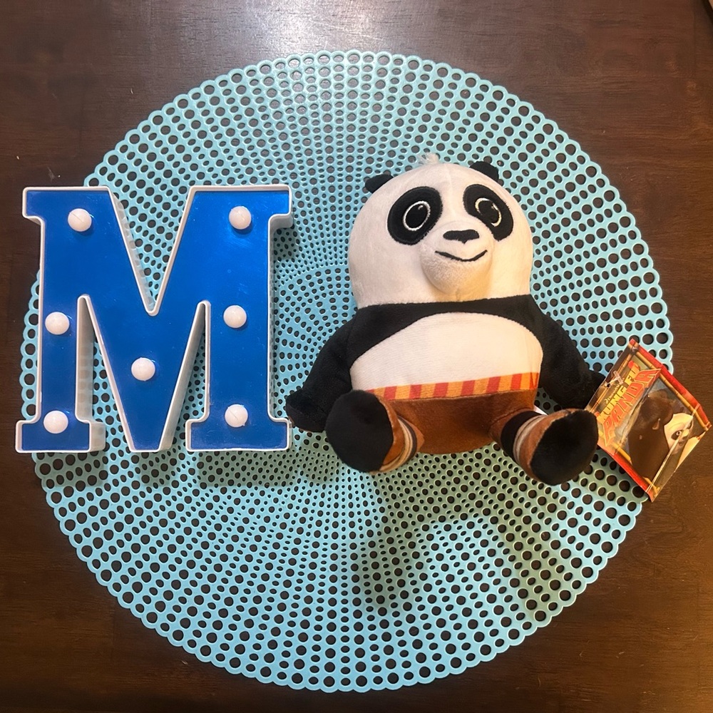 Kung Fu Panda 8" plush toy, with tags
